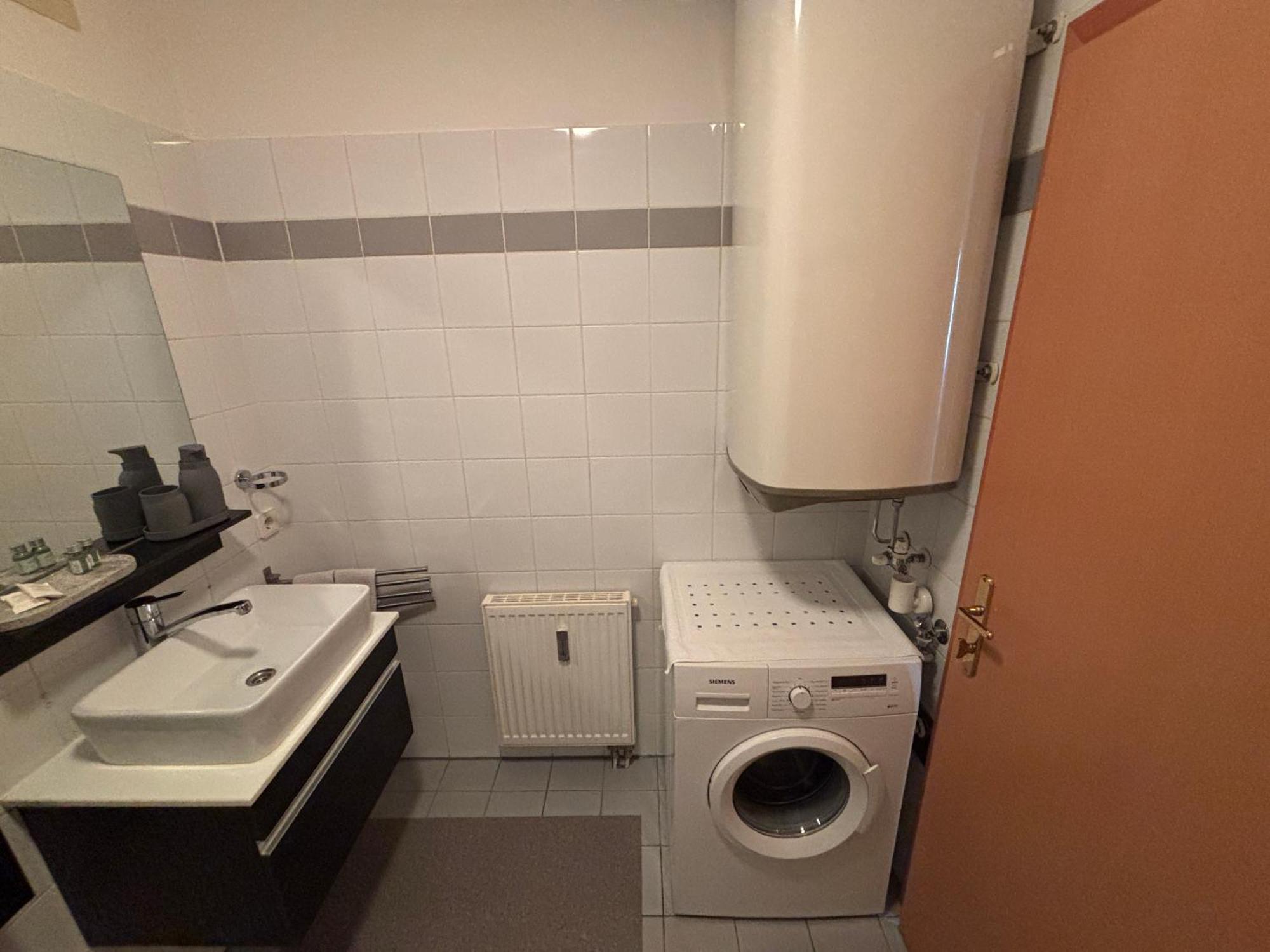 Apartment Klagenfurt Center With Free Parking - Ring41 Klagenfurt am Woerthersee Kültér fotó