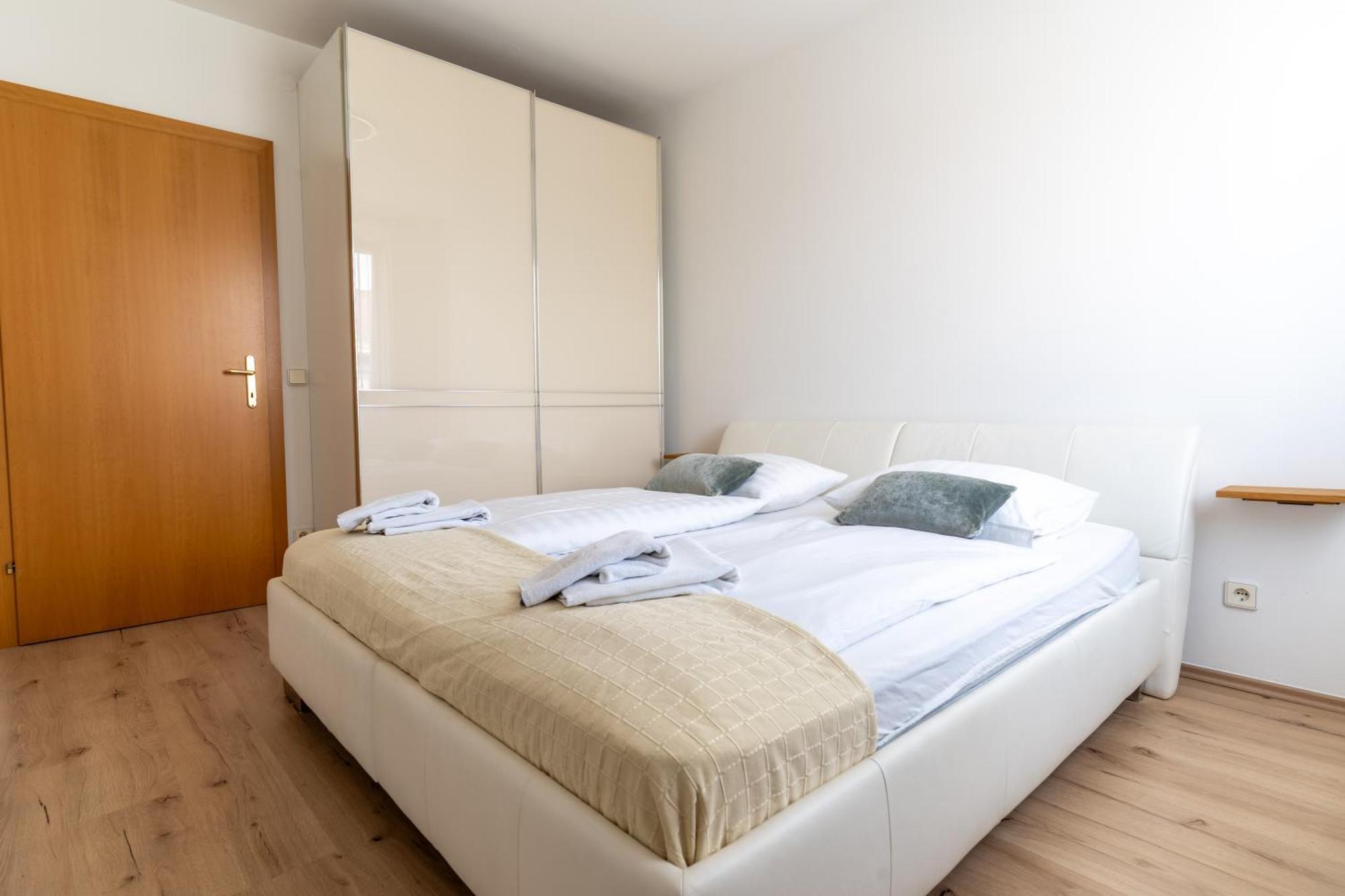 Apartment Klagenfurt Center With Free Parking - Ring41 Klagenfurt am Woerthersee Kültér fotó