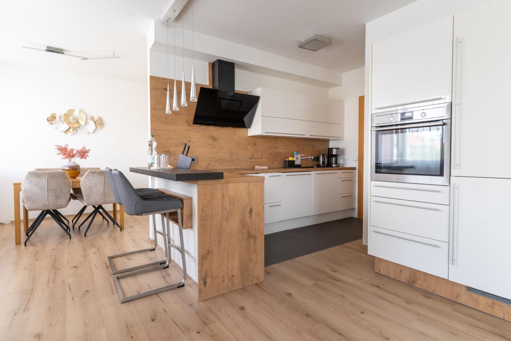 Apartment Klagenfurt Center With Free Parking - Ring41 Klagenfurt am Woerthersee Kültér fotó